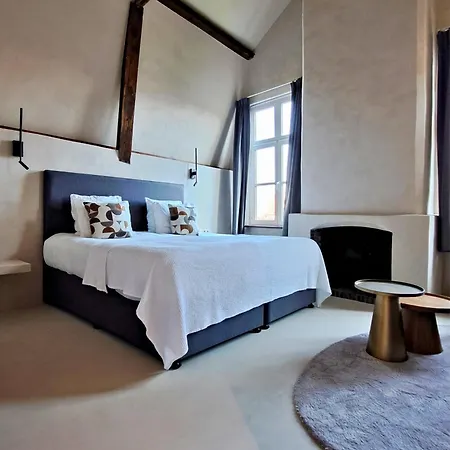 Montanus 4* Brugge