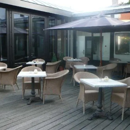 Hotel Montanus