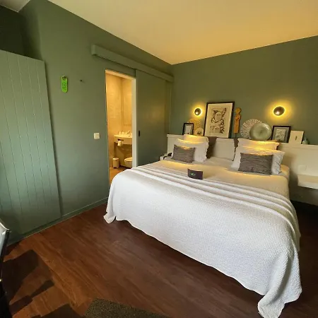 Montanus 4* Bruges